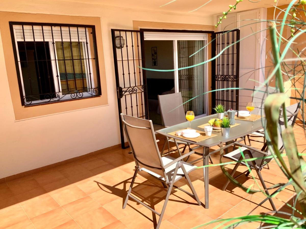 Apartamento De 2 Dormitorios, Gran Terraza, Vistas Al Mar Cerca Playa Carvajal Benalmádena Exteriör bild