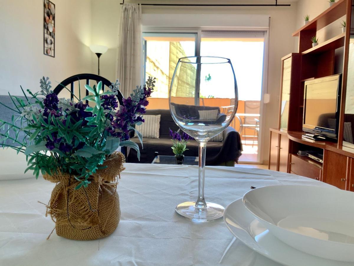 Apartamento De 2 Dormitorios, Gran Terraza, Vistas Al Mar Cerca Playa Carvajal Benalmádena Exteriör bild