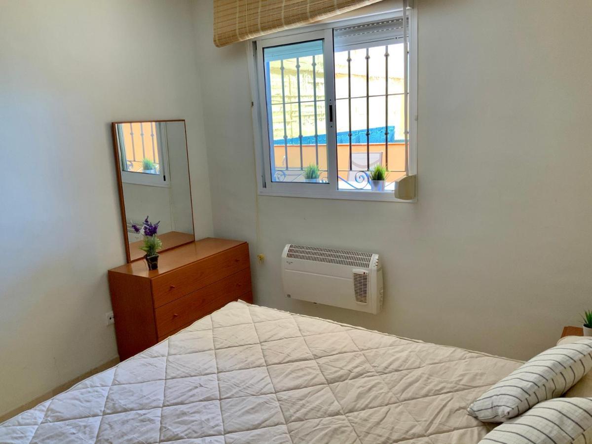 Apartamento De 2 Dormitorios, Gran Terraza, Vistas Al Mar Cerca Playa Carvajal Benalmádena Exteriör bild