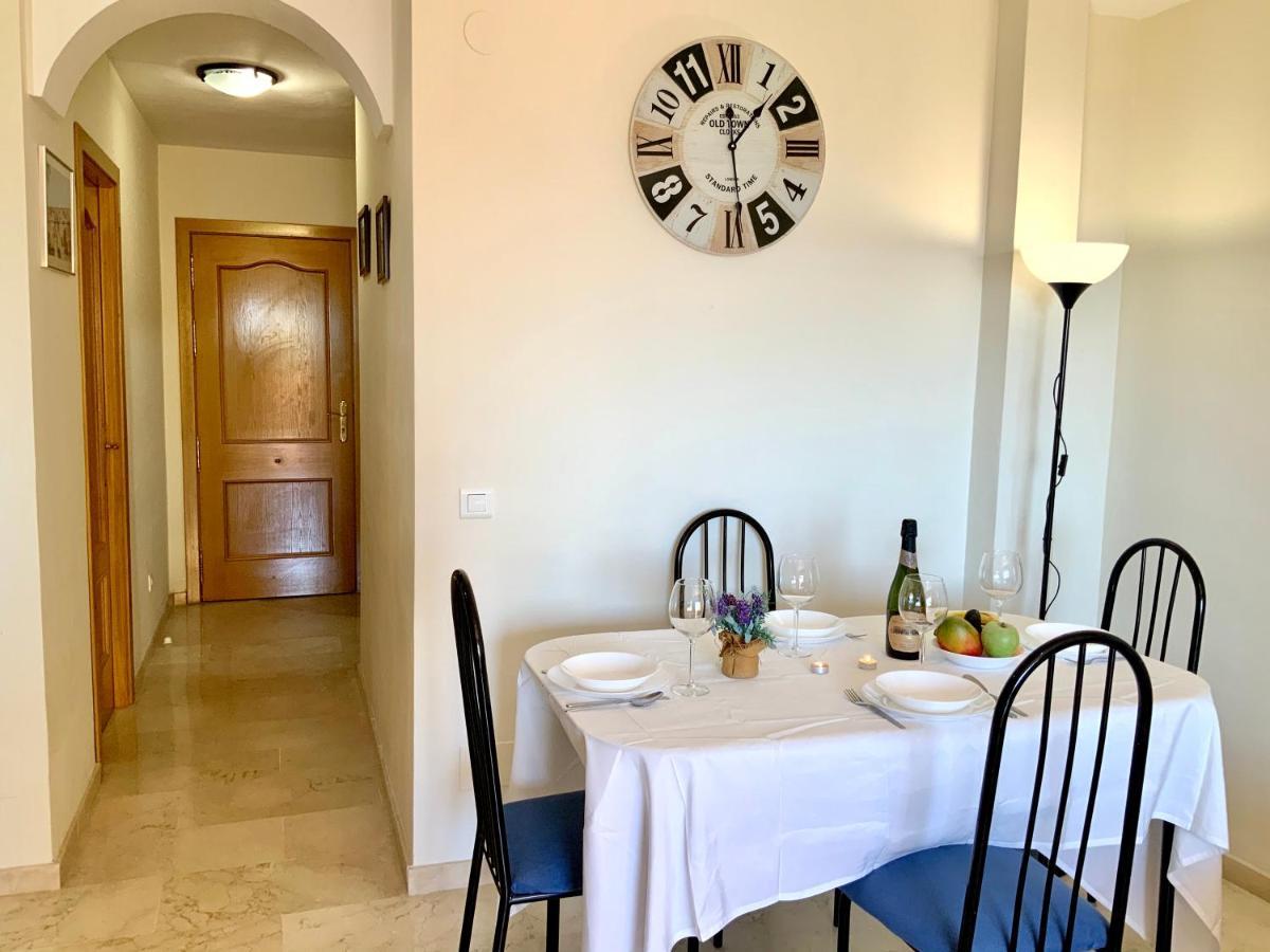Apartamento De 2 Dormitorios, Gran Terraza, Vistas Al Mar Cerca Playa Carvajal Benalmádena Exteriör bild