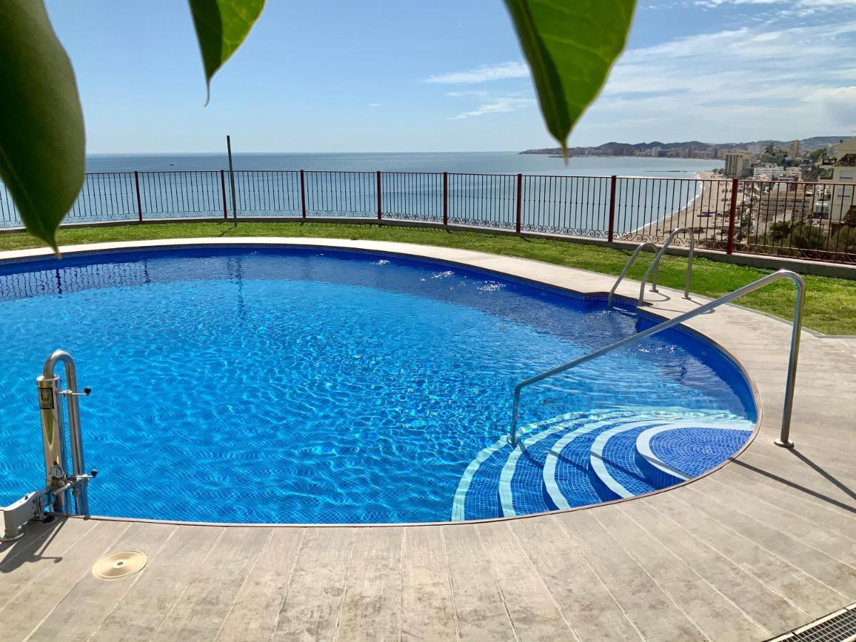 Apartamento De 2 Dormitorios, Gran Terraza, Vistas Al Mar Cerca Playa Carvajal Benalmádena Exteriör bild